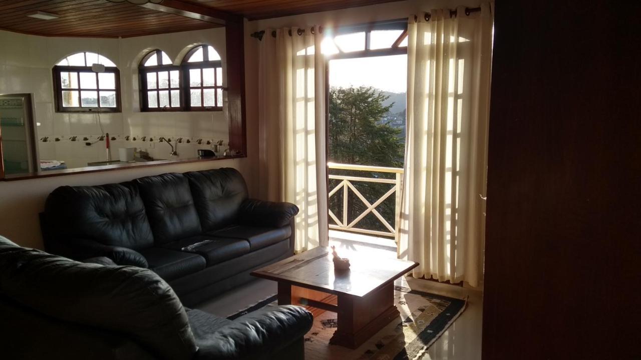 Apartamento Campos Do Jordao Villa Bagian luar foto