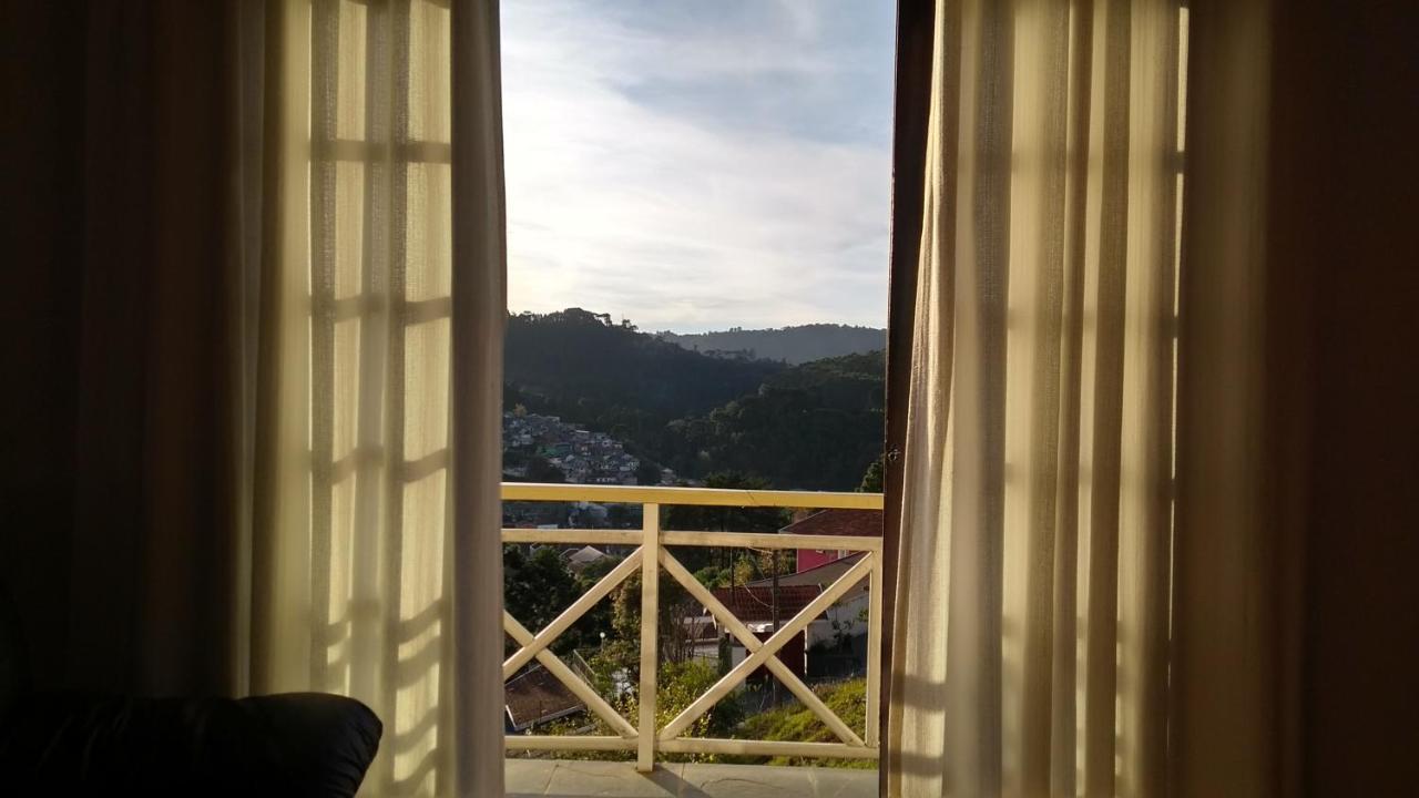 Apartamento Campos Do Jordao Villa Bagian luar foto