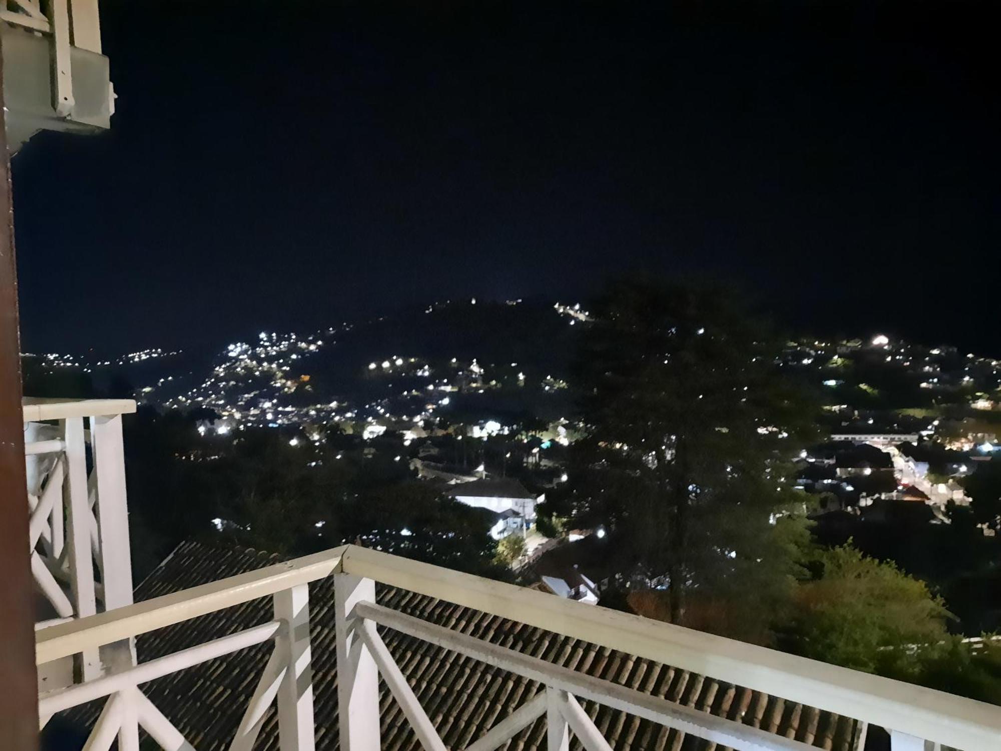 Apartamento Campos Do Jordao Bagian luar foto